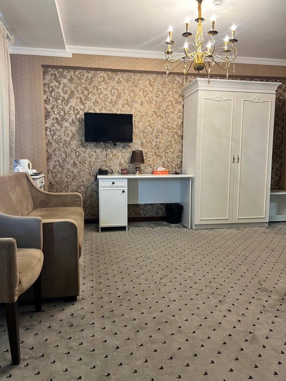 Orzu Hotel نمنغان المظهر الخارجي الصورة