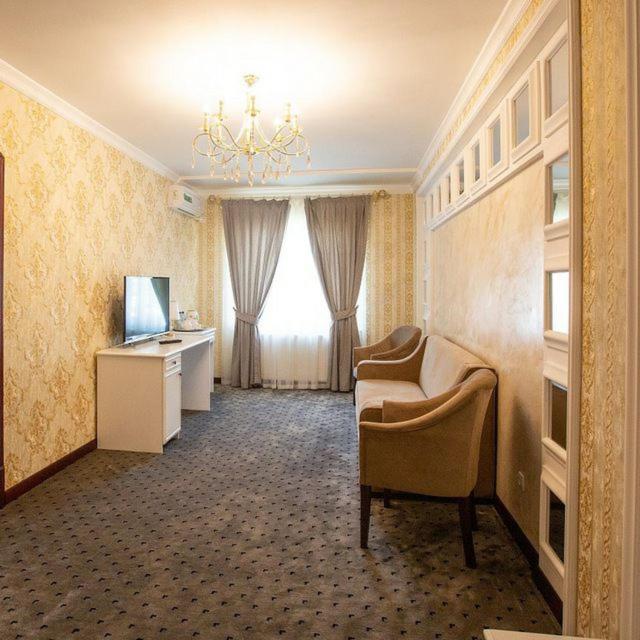 Orzu Hotel نمنغان المظهر الخارجي الصورة